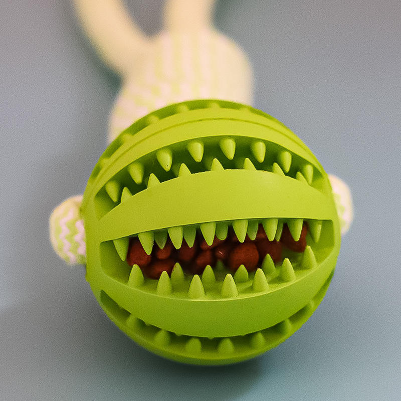 Petity Chew & Treat Ball